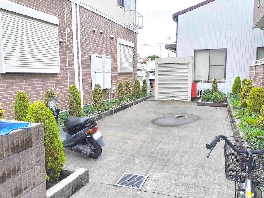 その他