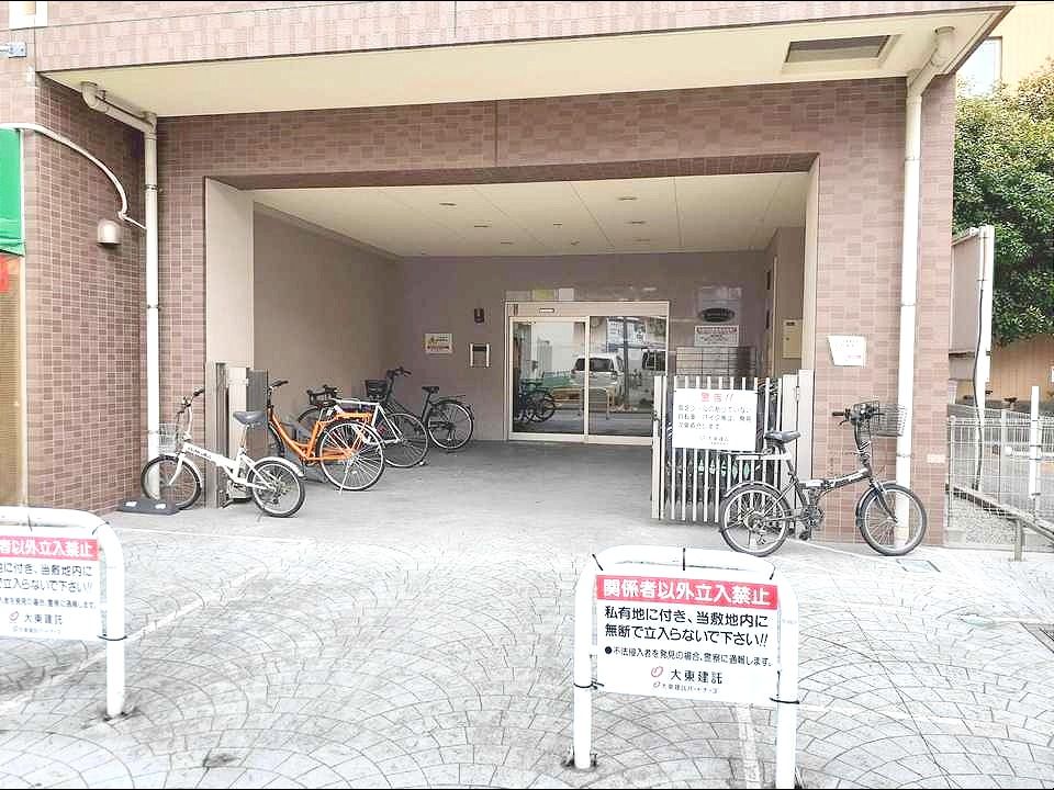 エントランス