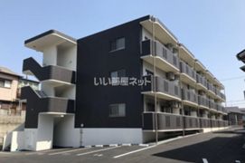 Relacion Yujの外観画像