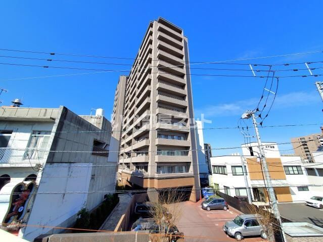 ロイヤルガーデン栗林公園前の外観画像
