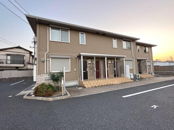 グランパルクIIの外観画像