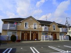 クレストール真美の外観画像