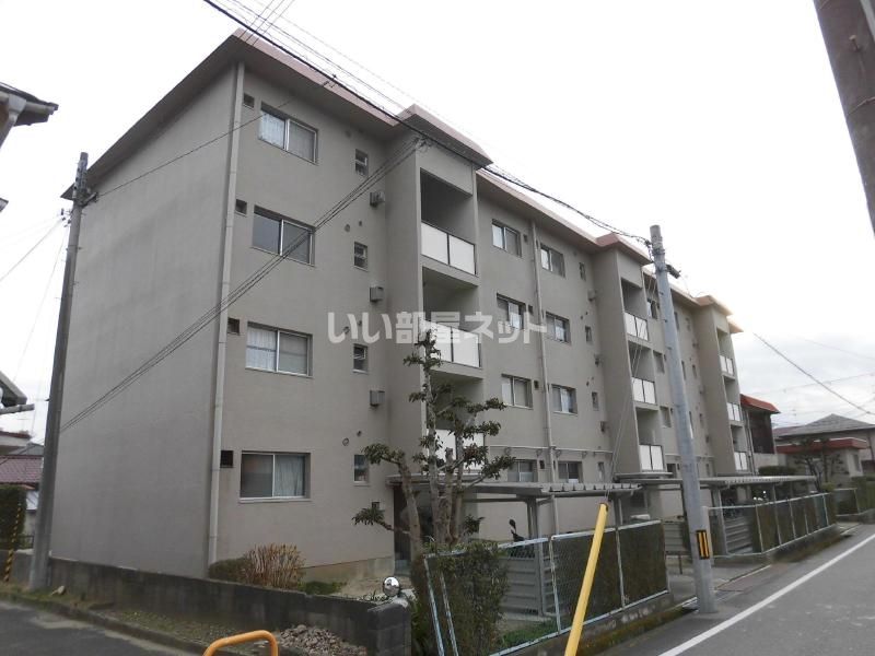 ハイツ桜ケ丘の外観画像