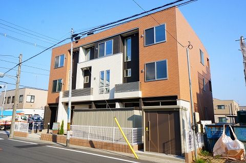 フェイバー プリムローズの外観画像