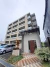セレーナの外観