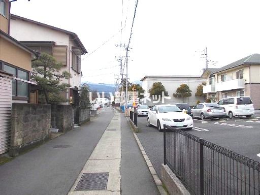近くに施設あり