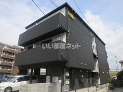 モダンアパートメント枚方三矢町の外観画像