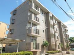 ラ・リヴィエールⅢの外観画像