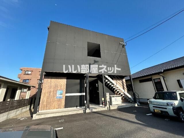Guardiの外観画像