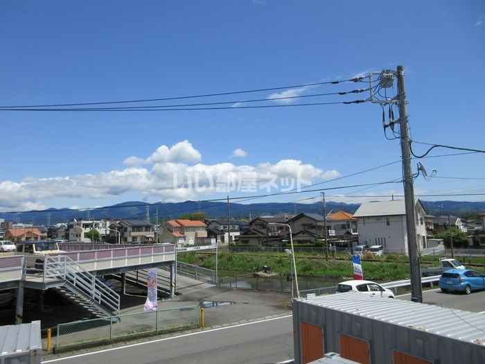 近くに施設あり