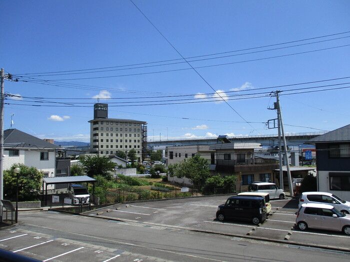 近くに施設あり
