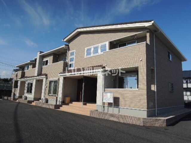 富士駅よりバス32分 徒歩5分 築9年1ヶ月 2階建の賃貸物件