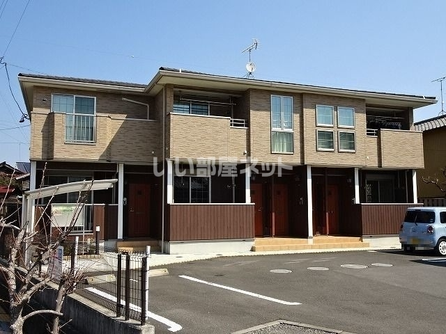 ペーシュ・ヴィラージュの外観画像