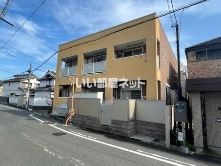 ジャン・ボヌールの外観画像