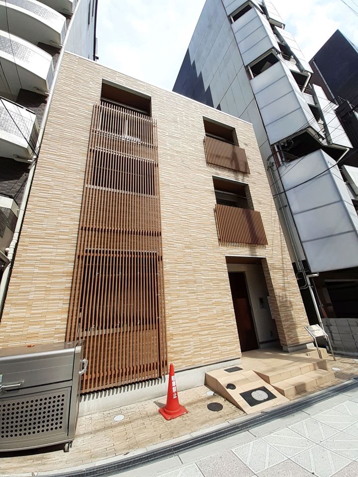 リレア コマダの外観画像