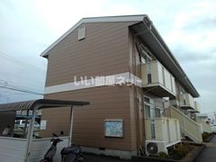 ブラウンシャトー小坂井の外観画像