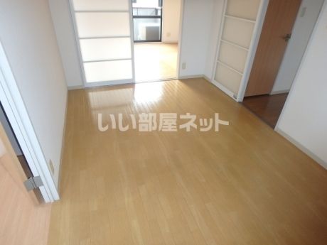 洋室