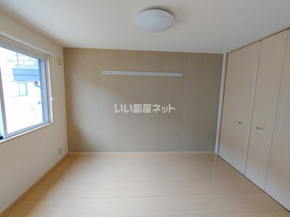 ベッドルーム