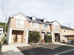 カルフール淡路の外観画像