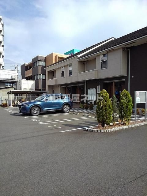 グランド アーネストBの外観画像