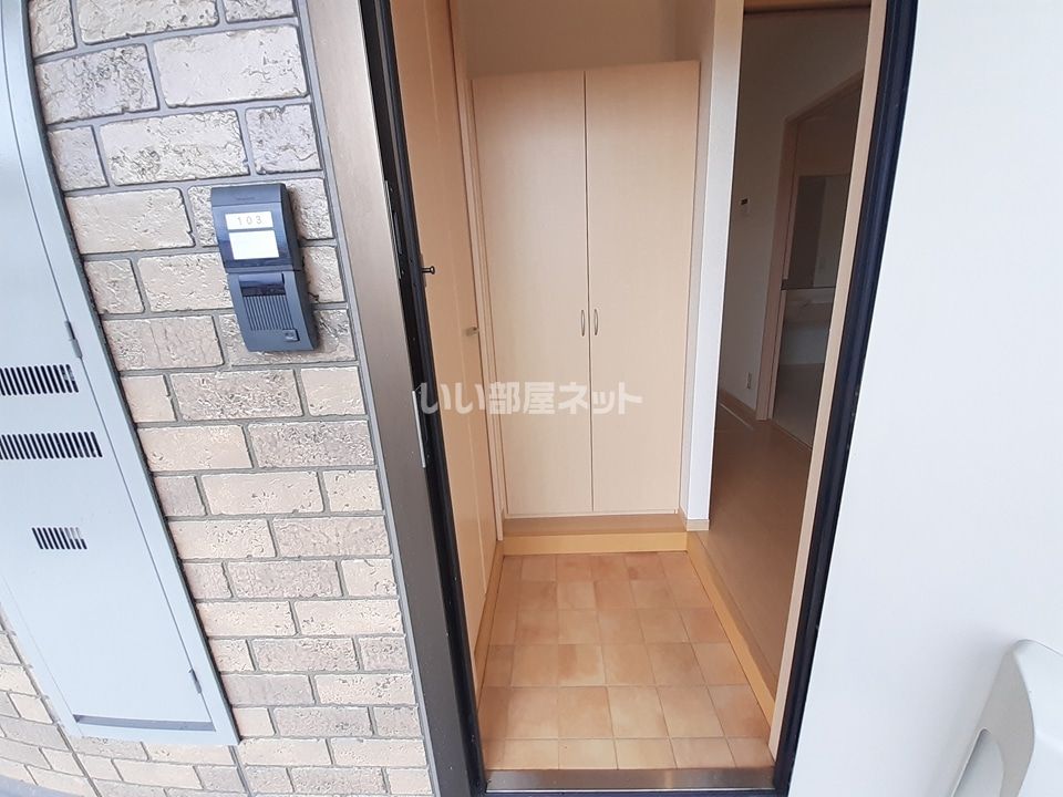 玄関