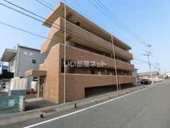 アティランスの外観画像