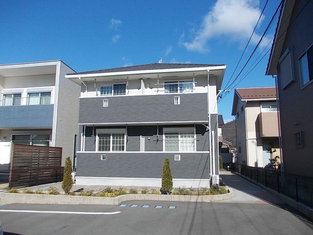 ノースサイドヒルズ石山の外観画像