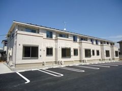 エストレアの外観画像