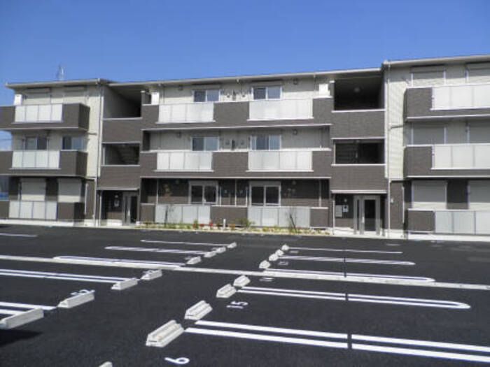 プレジール A棟の外観画像