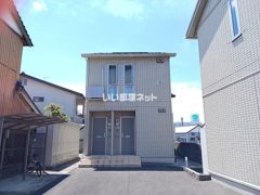 エレガンス中ノ島 B棟の外観画像