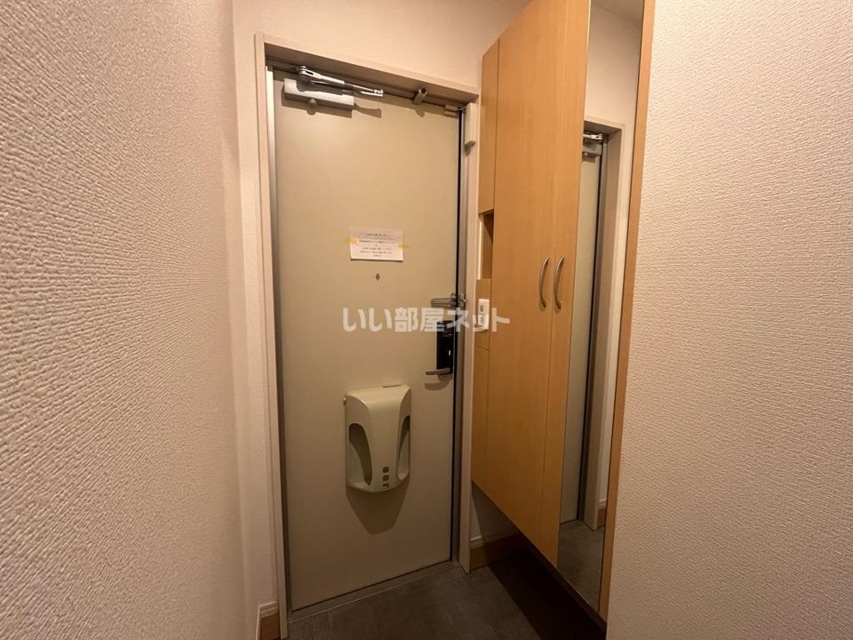 玄関