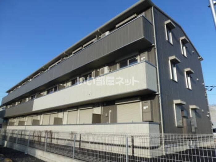 レーヴの外観画像