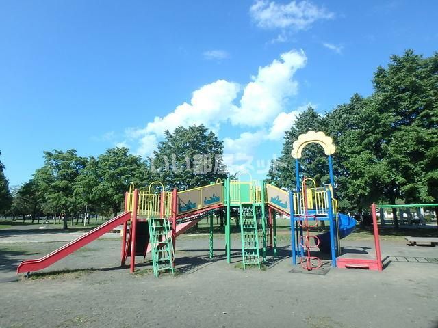 近くに施設あり