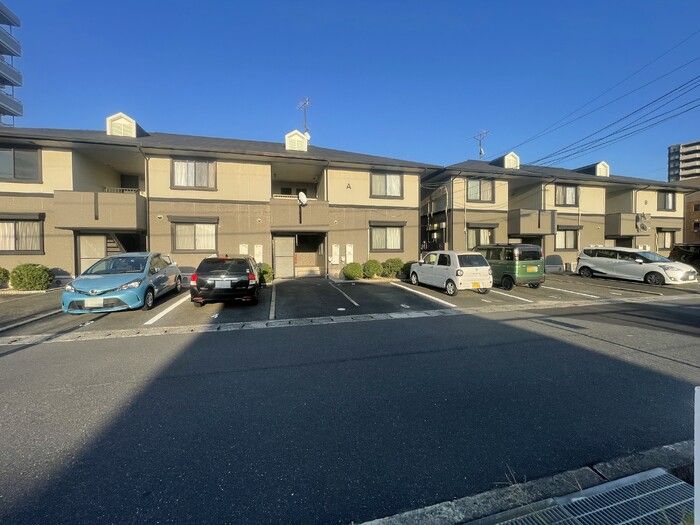 ハイカムールさかいびらき B棟の外観画像