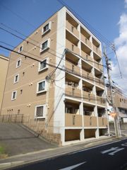 アールズコート本郷駅前の外観画像
