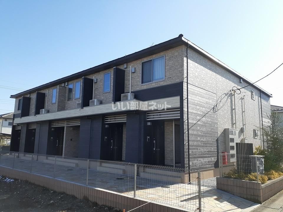 本庄駅より徒歩9分 築4年11ヶ月 2階建の賃貸物件