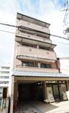 グランジュネスの外観