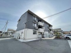シャイン クレヴィアB棟C棟 C棟の外観画像
