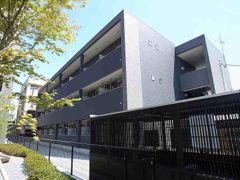 ハイエスト シャロルの外観画像
