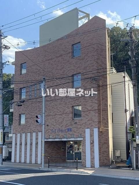 ベルフラワー岡町の外観画像