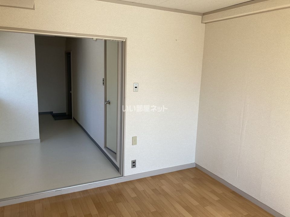 ベッドルーム
