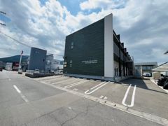 modern palazzo 喜々津Soleilの外観画像