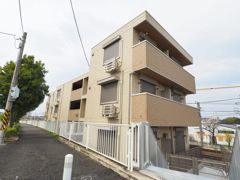 コンフォート新治の外観画像