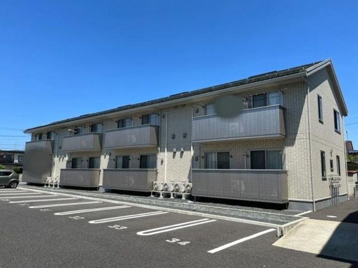 イスズ サンピア Iの外観画像