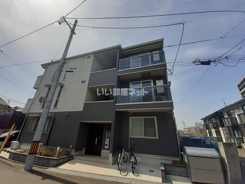 グランアージュ泉中央の外観画像
