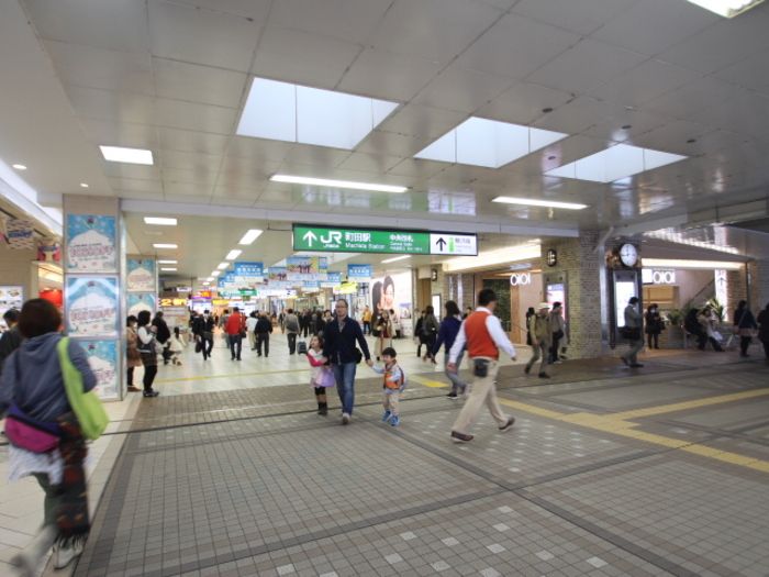 近くに施設あり