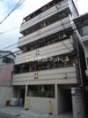 プレジール四条の外観