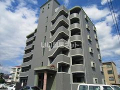 シャトームジカの外観画像