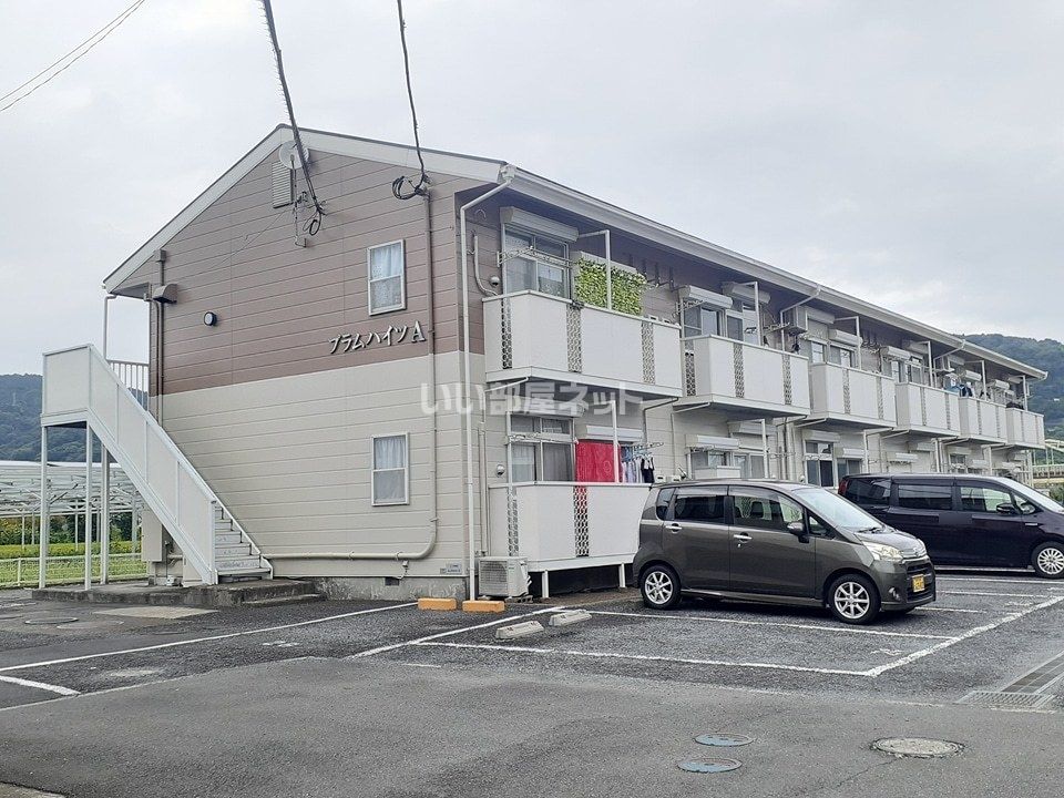 プラムハイツAの外観画像