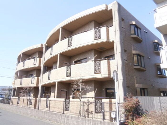 メゾンドームの外観画像